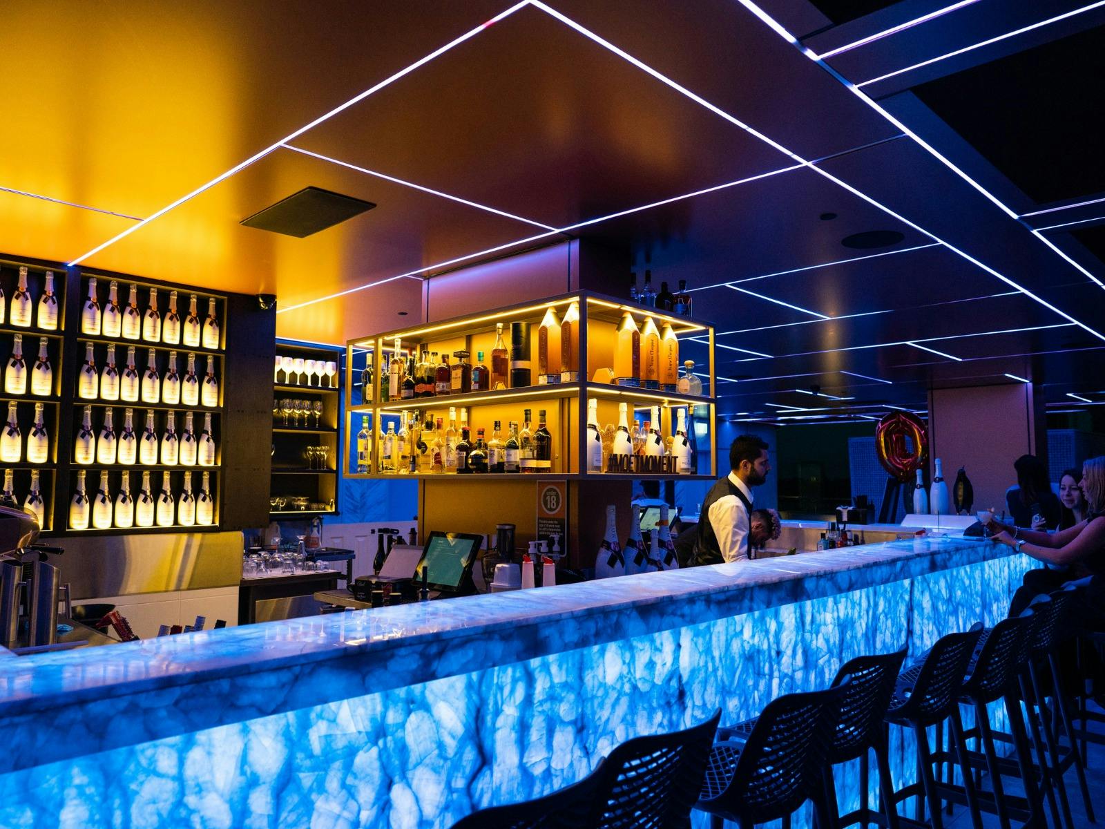 SKYE Bar and Lounge - Bar Counter