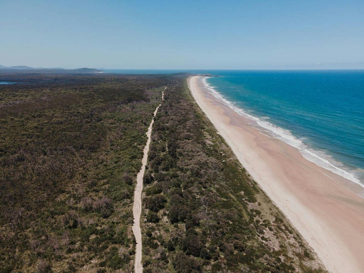 Point Plomer Rd