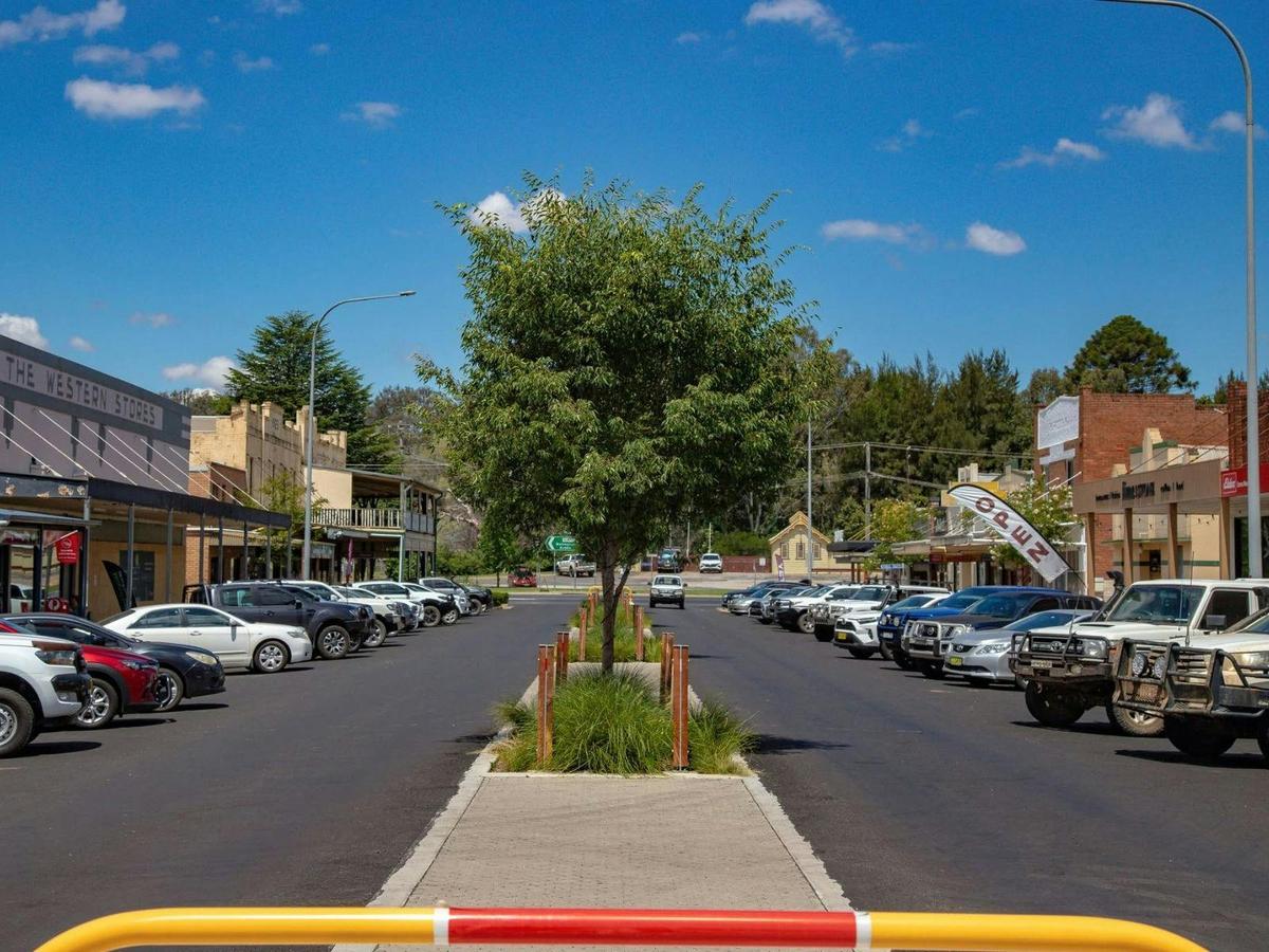 Molong's beautiful main street