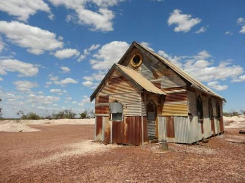 Walgett to Lightning Ridge