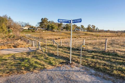 Miss Llewella Davies Pioneer Walkway