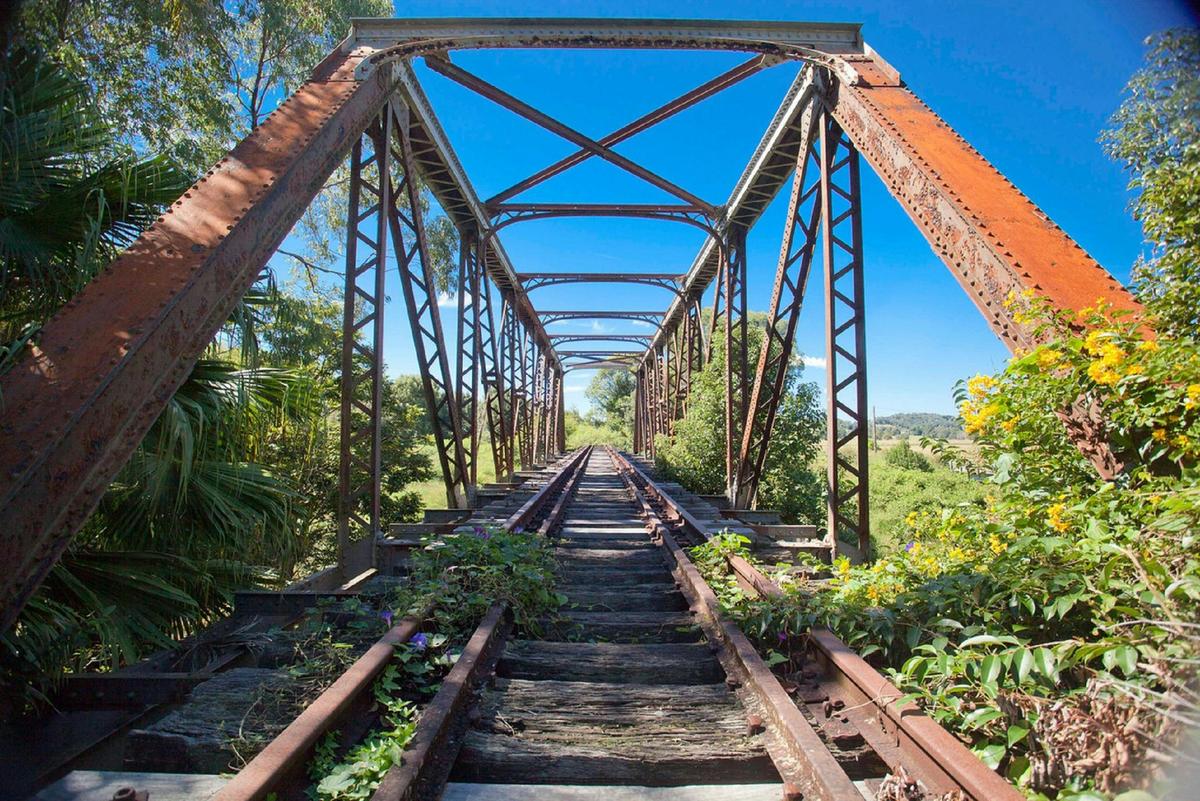 Eltham Bridge