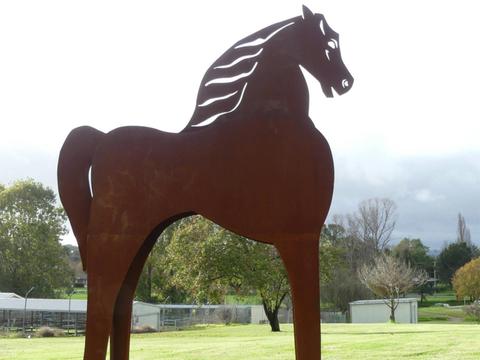 Tenterfield Sculpture Walk