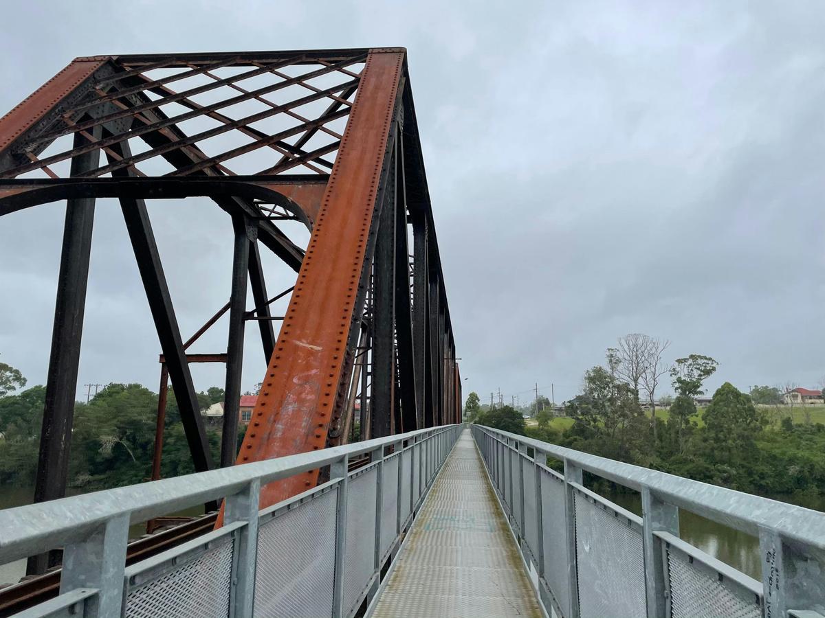 South to East Kempsey - Bridge