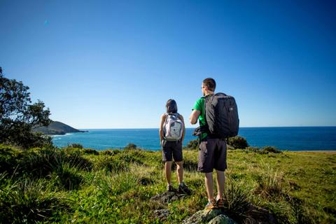 The Easy Way Walk, Hat Head