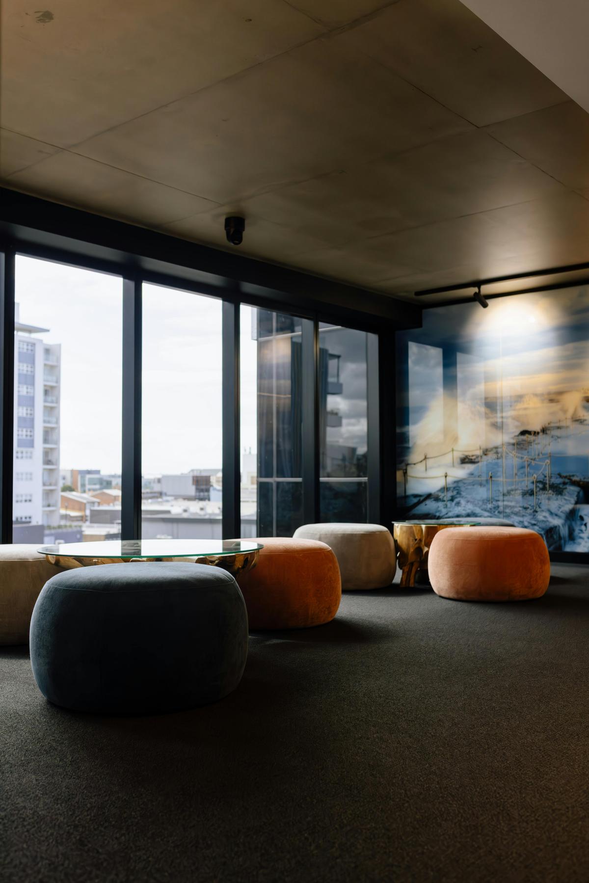 Level 4A Lobby Seating Area