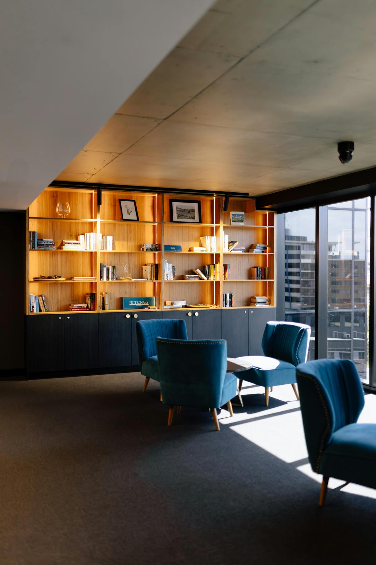 Level 5A Lobby Seating Area
