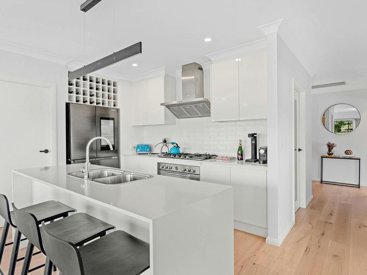 21 Forever kitchen