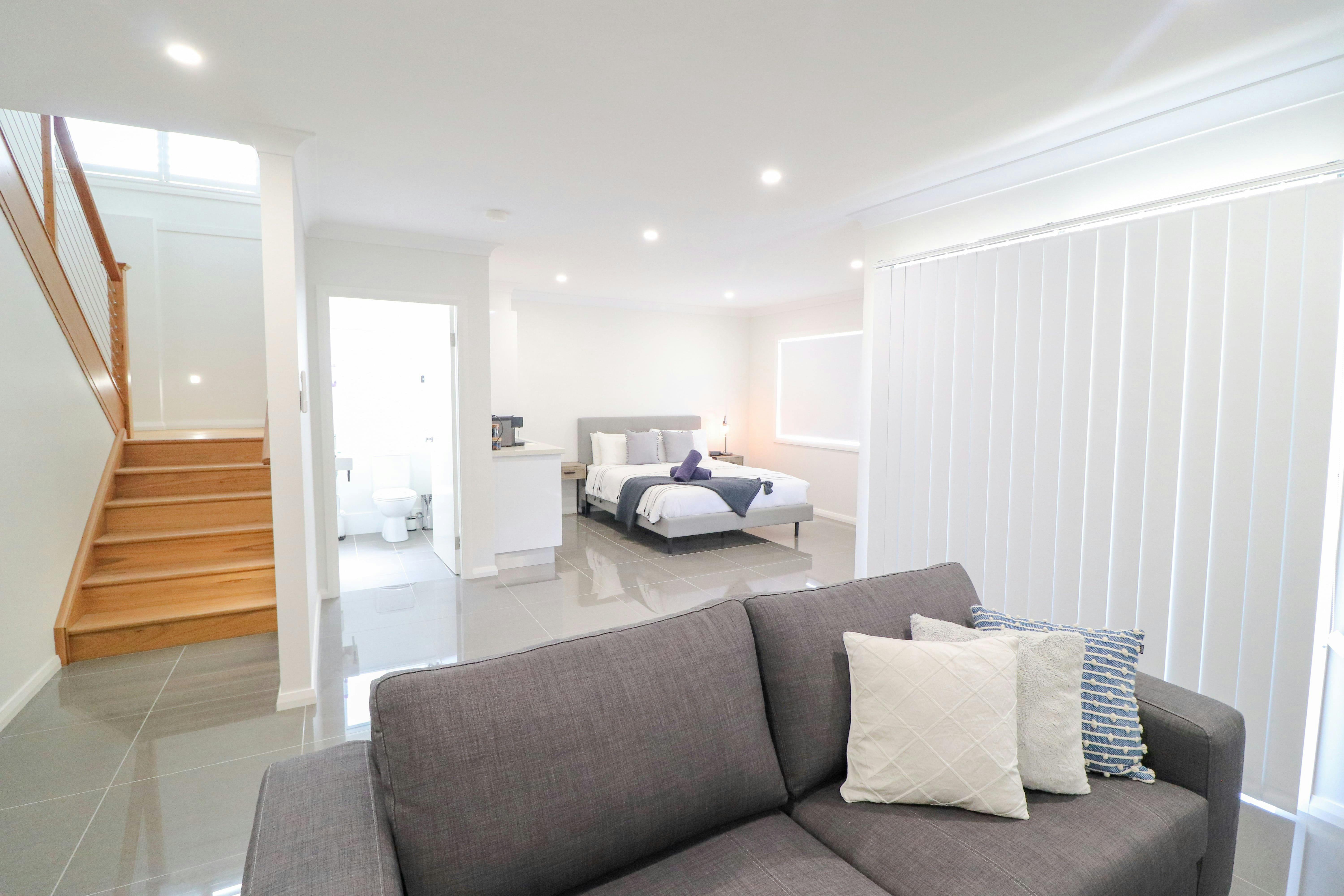 queen bed and lounge