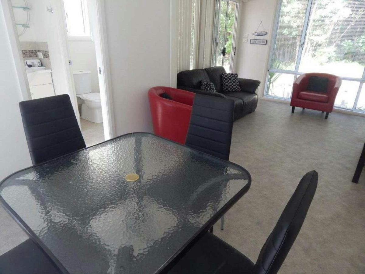 Beach Surf Shack - Living Area