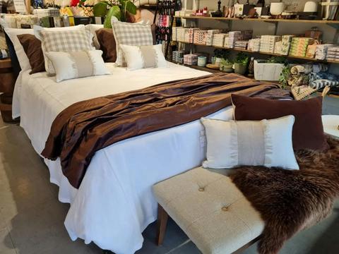 Daley's Homewares and Monogramming