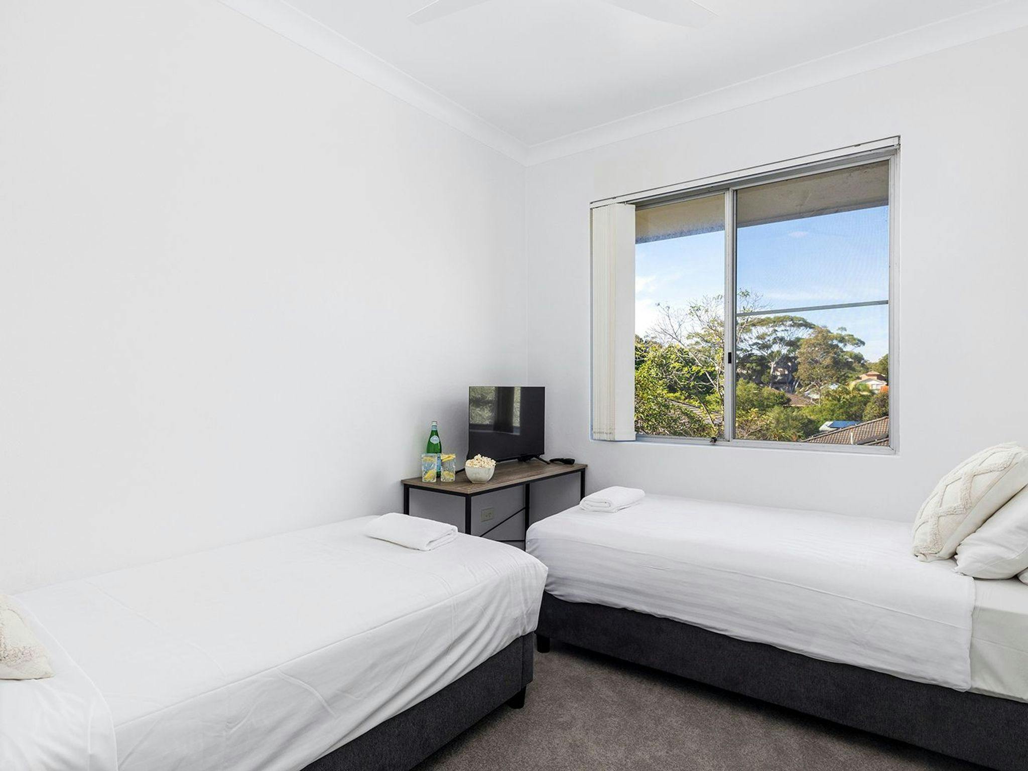 Bedroom 2 | Single beds