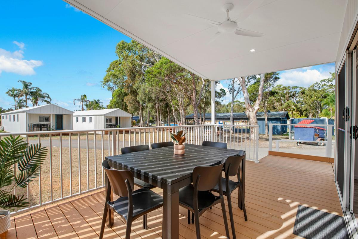 Deluxe Family Villa (2BR) | Tasman Holiday Parks - Racecourse Beach