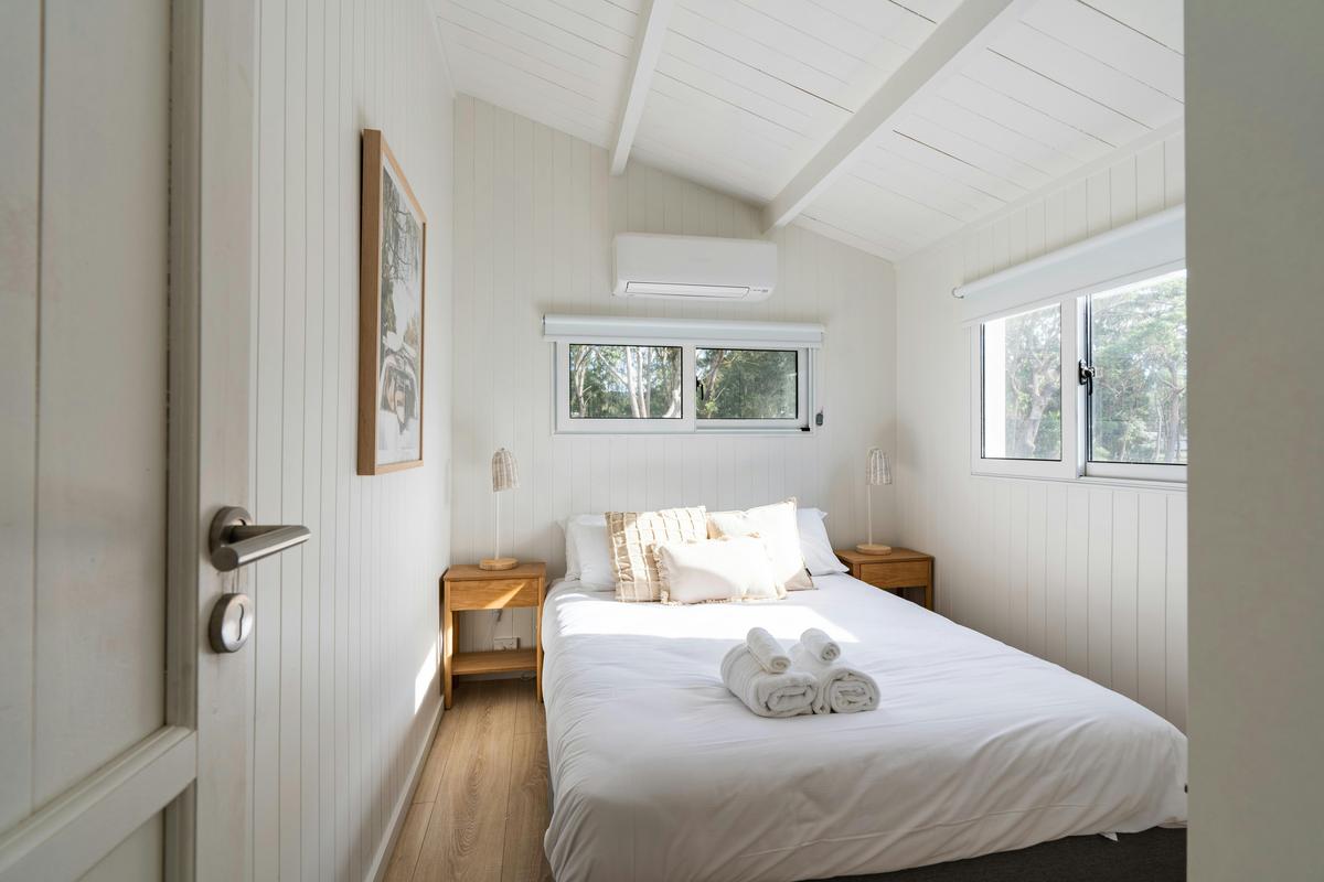 Deluxe Villa (3BR ) | Tasman Holiday Parks - Racecourse Beach