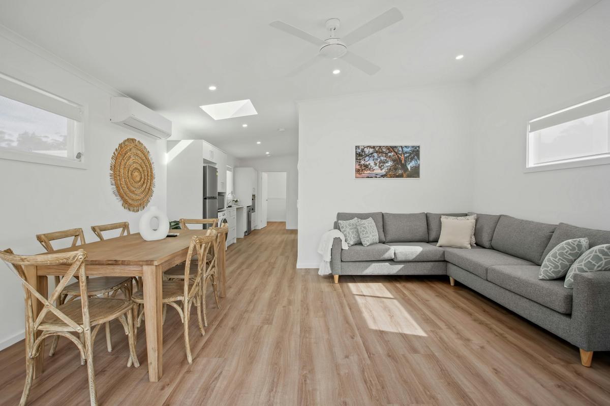 Deluxe Family Villa (2BR) | Tasman Holiday Parks - Racecourse Beach