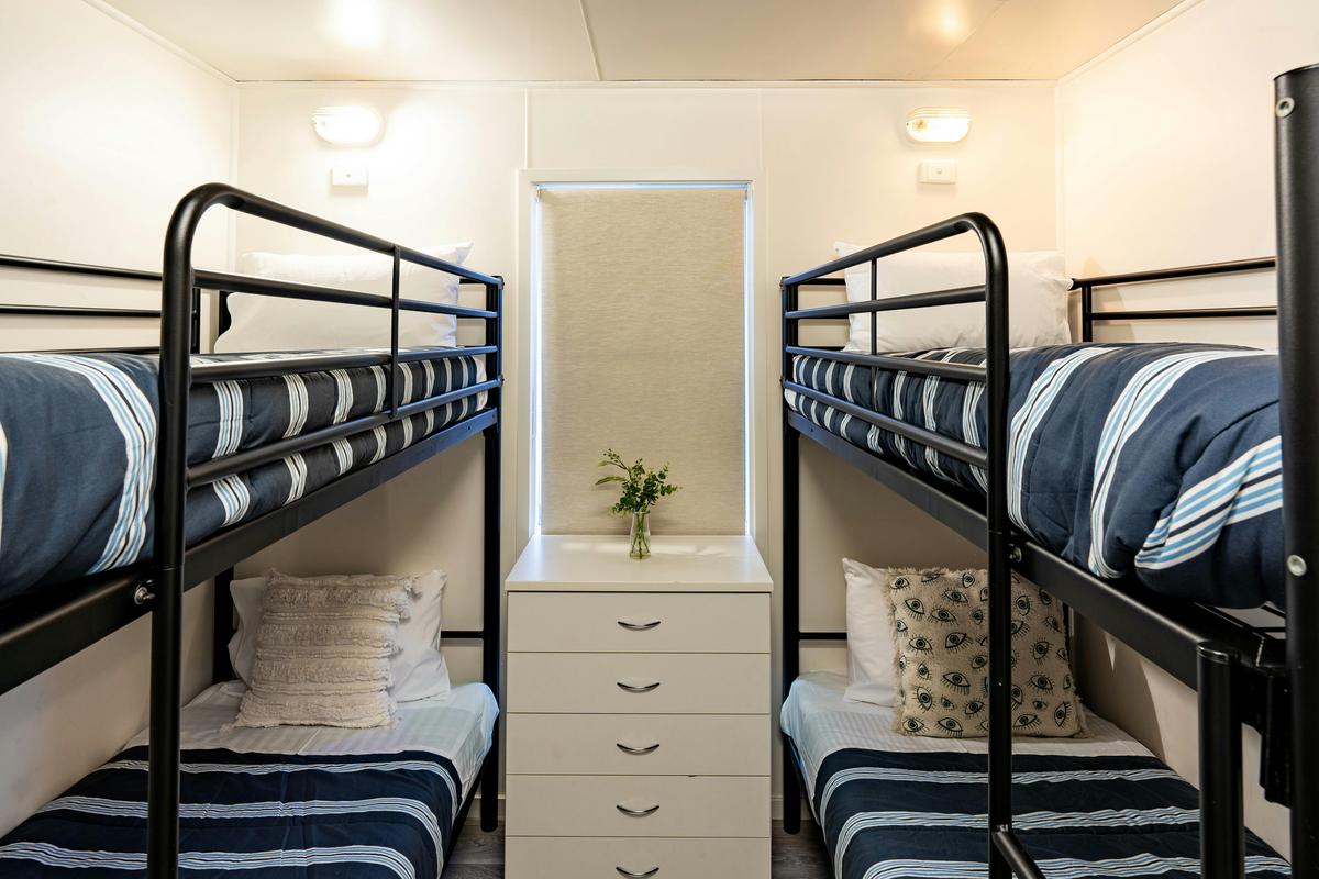 Standard Cabin (2BR) | Tasman Holiday Parks - Racecourse Beach