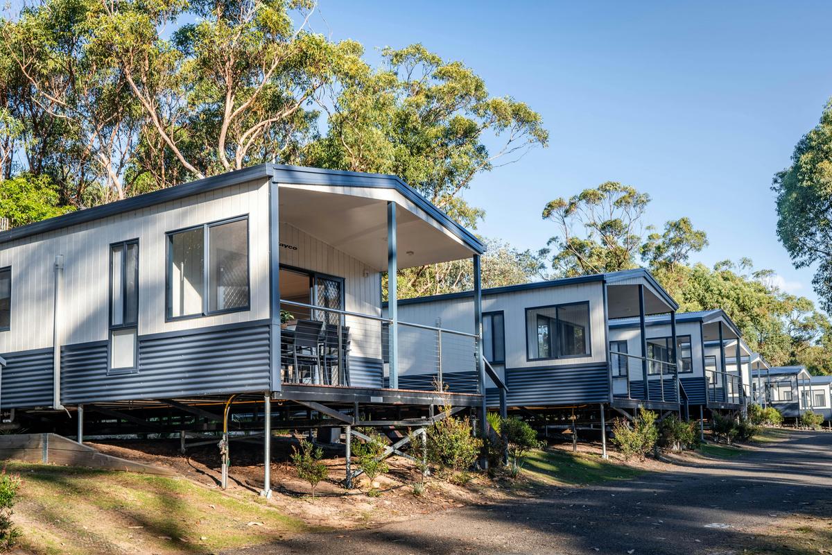 Dune Villa | Tasman Holiday Parks - Racecourse Beach