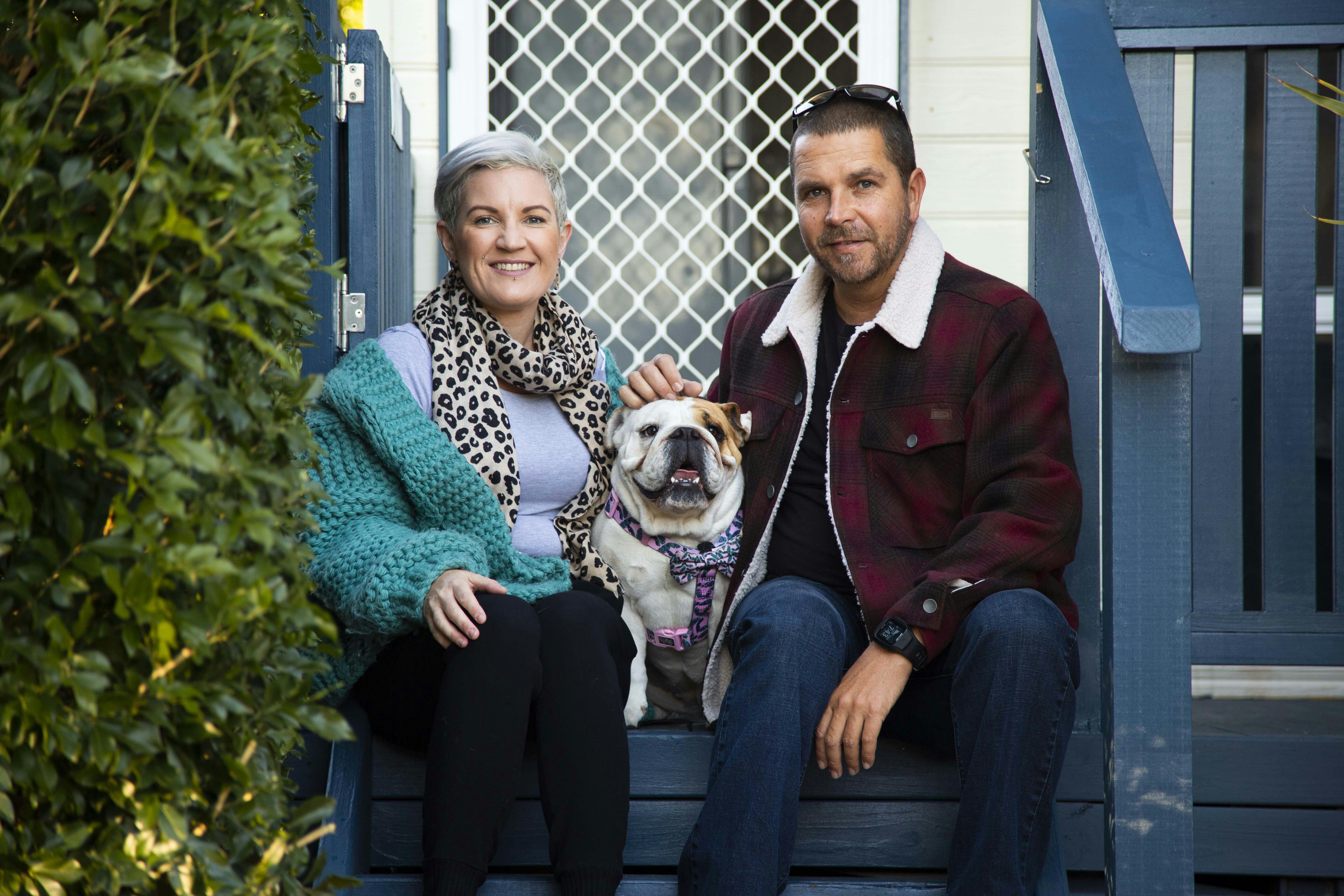 Blacksmiths Beachside Holiday Park - Dog Friendly Cabin