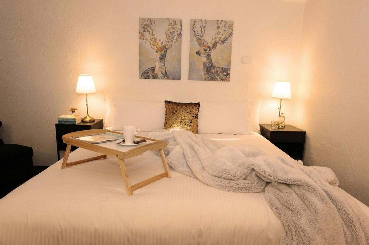 Deluxe Mountain View Suites