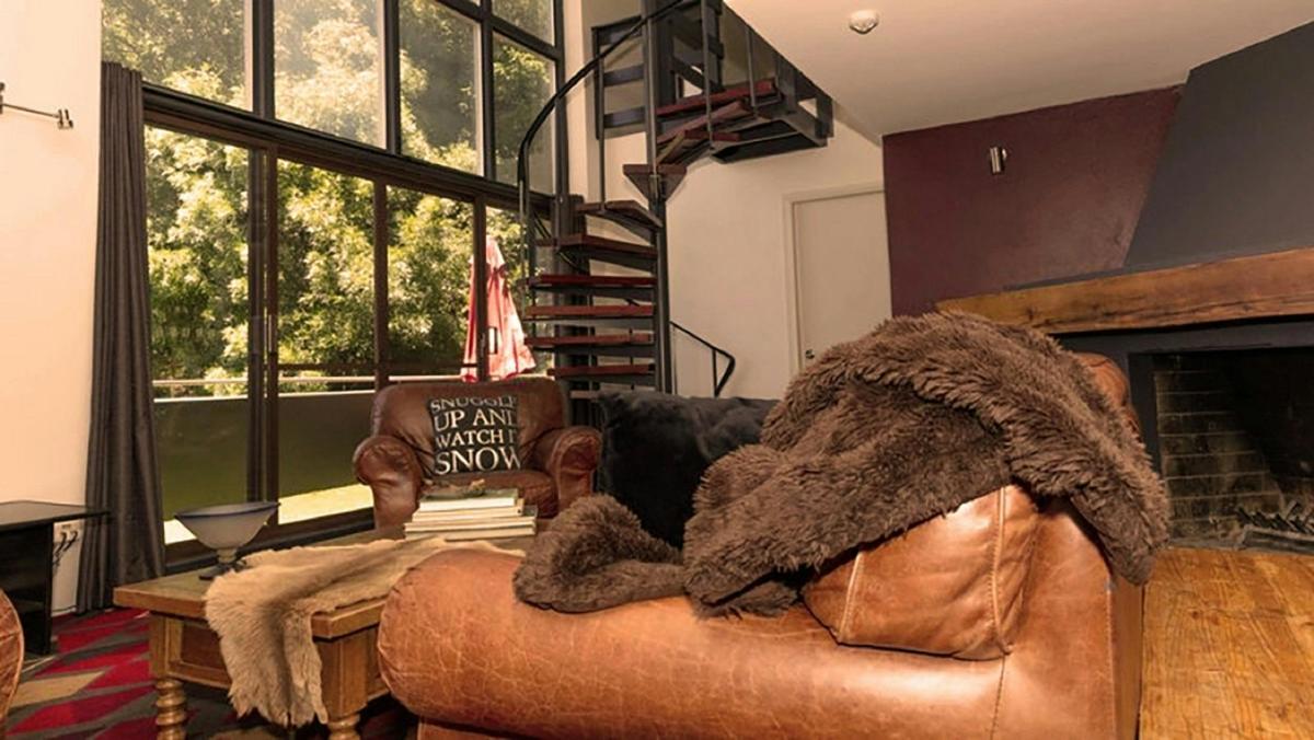 Grand Summit Suite