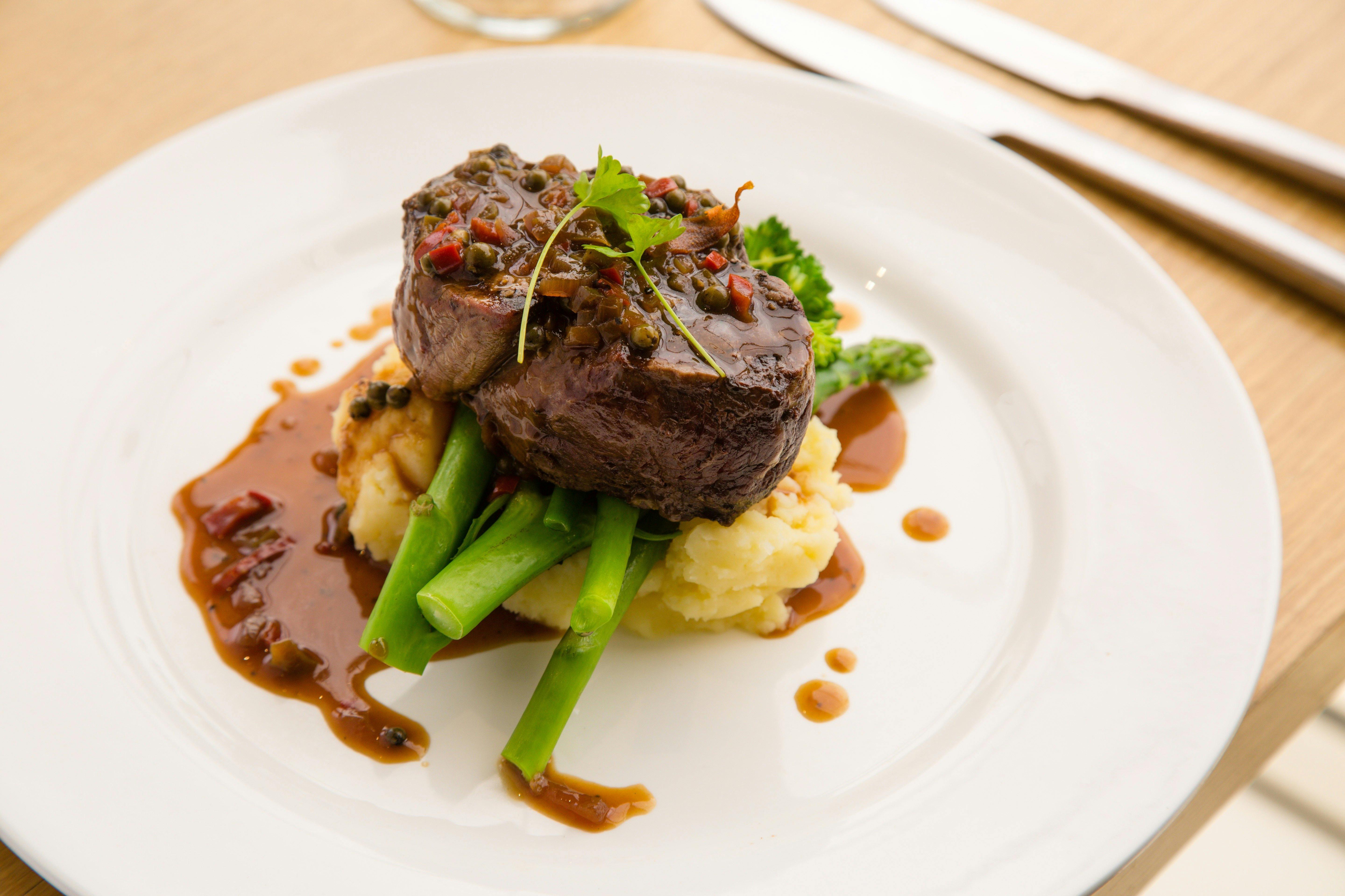 Restaurant Food, Room Service, Dinner