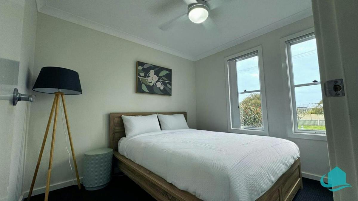 Queen bed