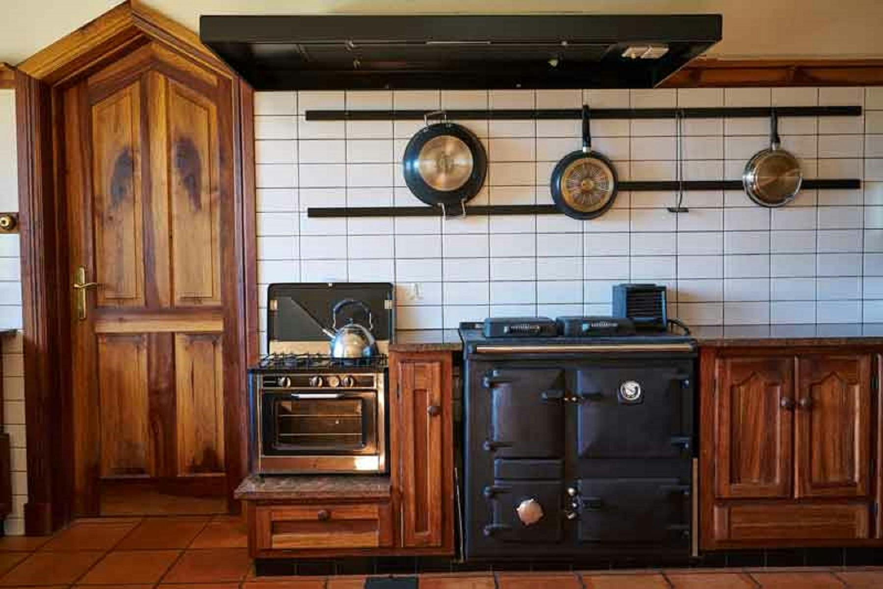 232 Boonderoo Kitchen