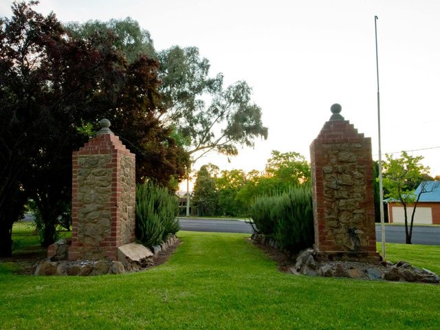 Cowra Garrison Gates