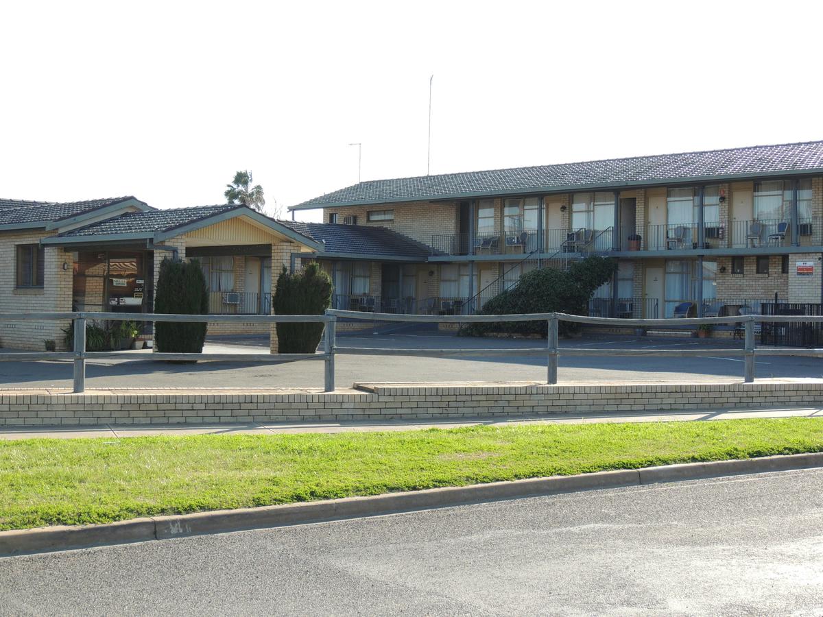 Adrian Motel