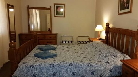 About Town Cottages - Blue Gum and Blue Bush Cottages