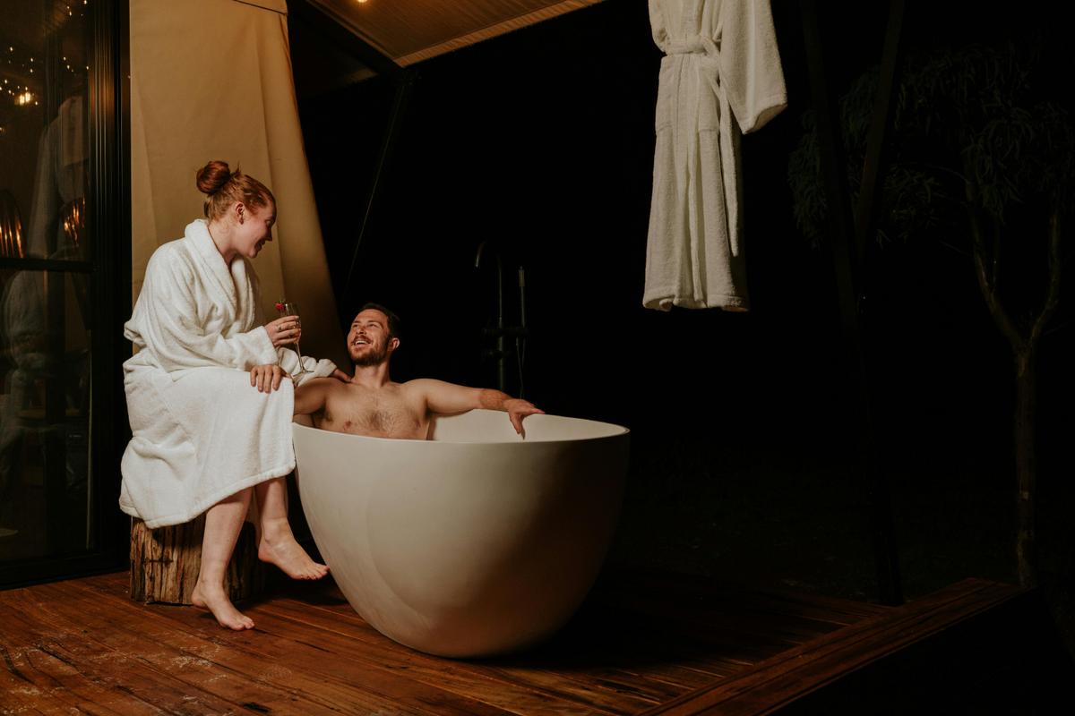 Couple enjoy the bath
