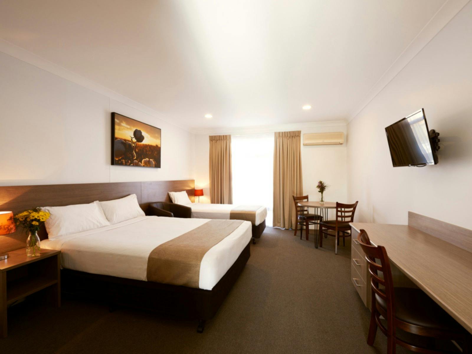 Deluxe Double or Twin Room