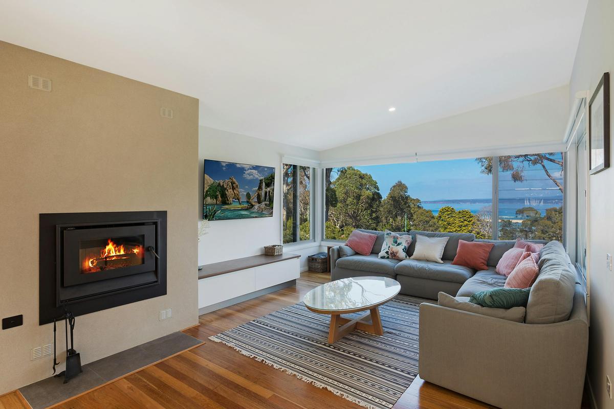 Lounge Room