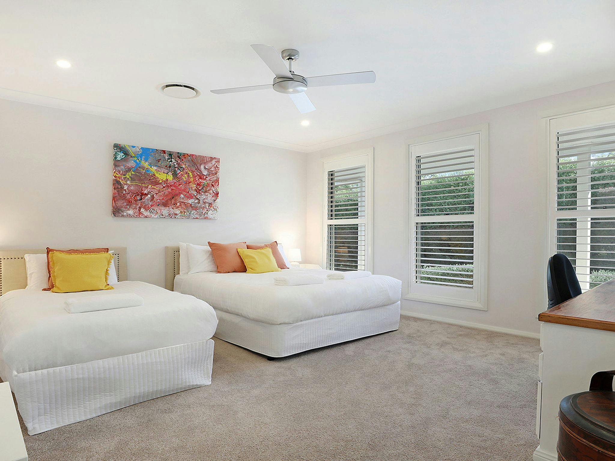 Albert Fields | Bedroom 1 | Queen | King single 