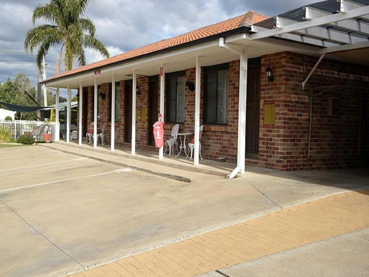 Aalbany Motel