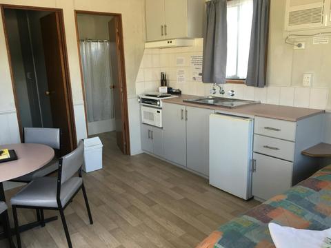 1 Bedroom Park Cabin