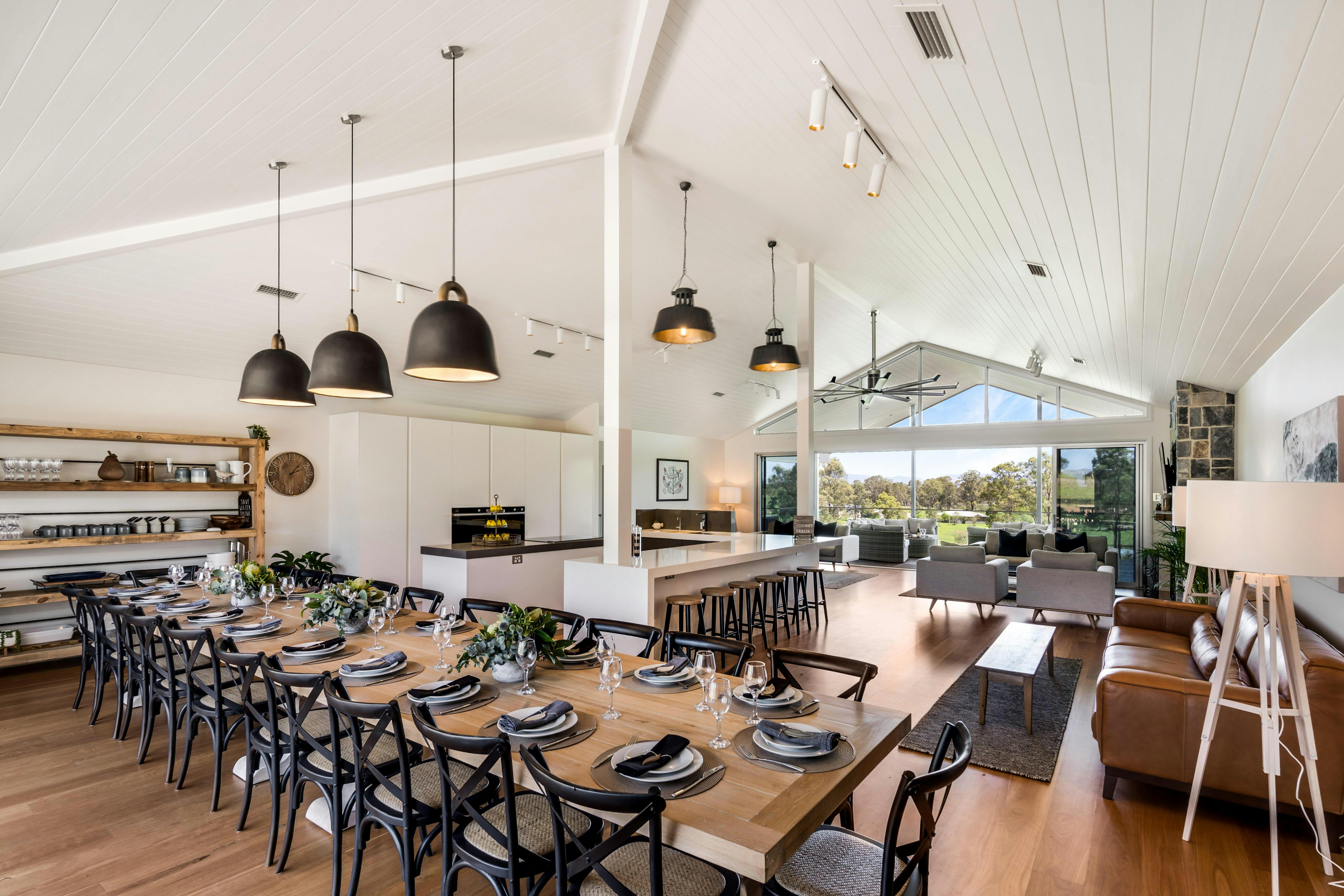 Dining/Kitchen/Lounge Area