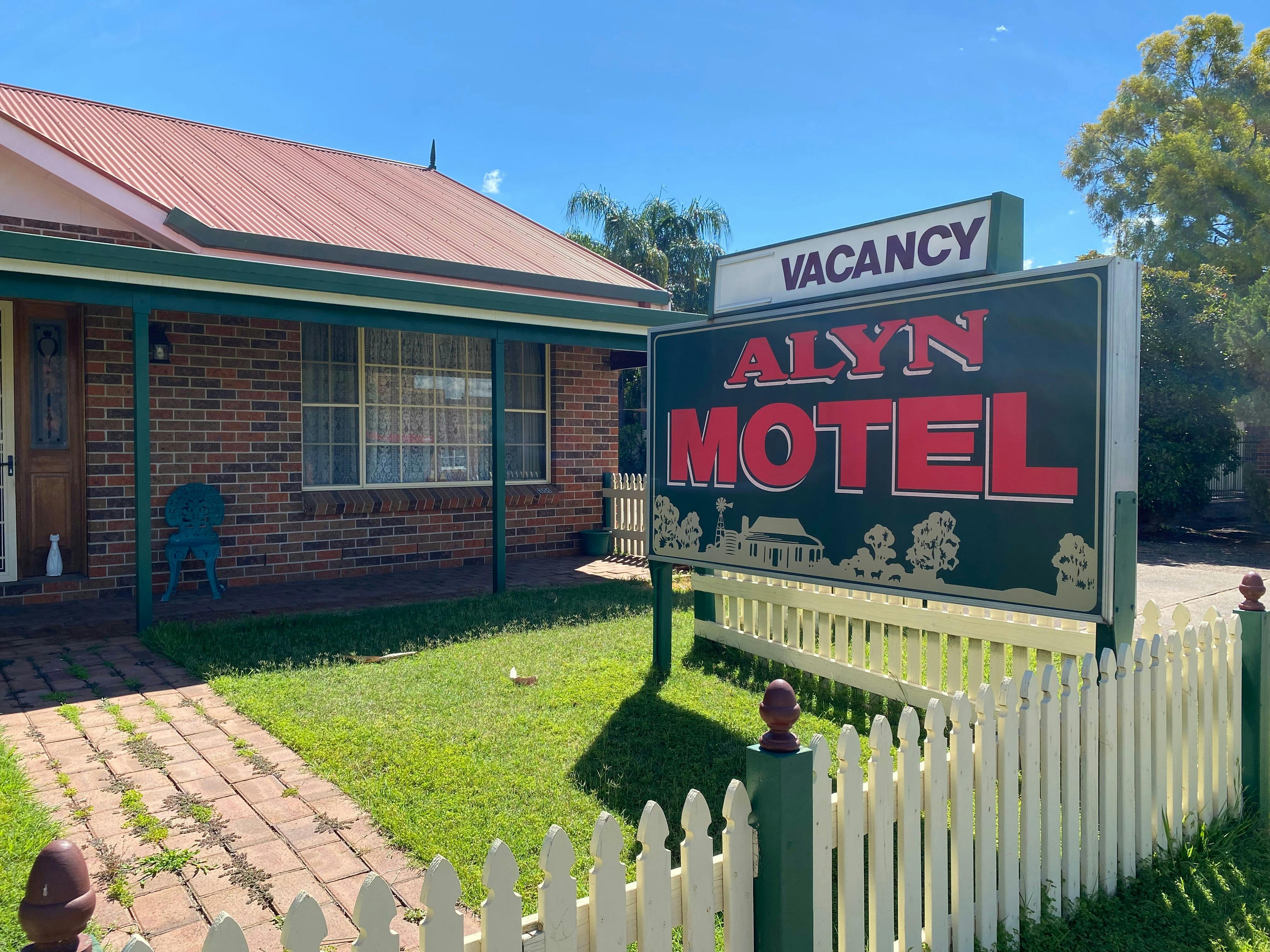 Alyn Motel
