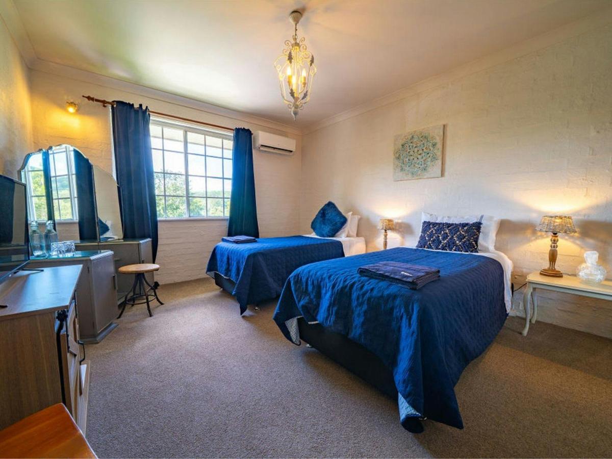 Split King Rooms