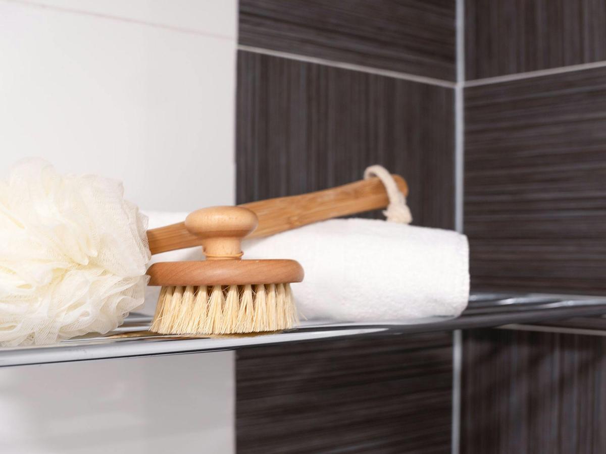 Apartment 215 Sebel Kiama | Modern Bathroom