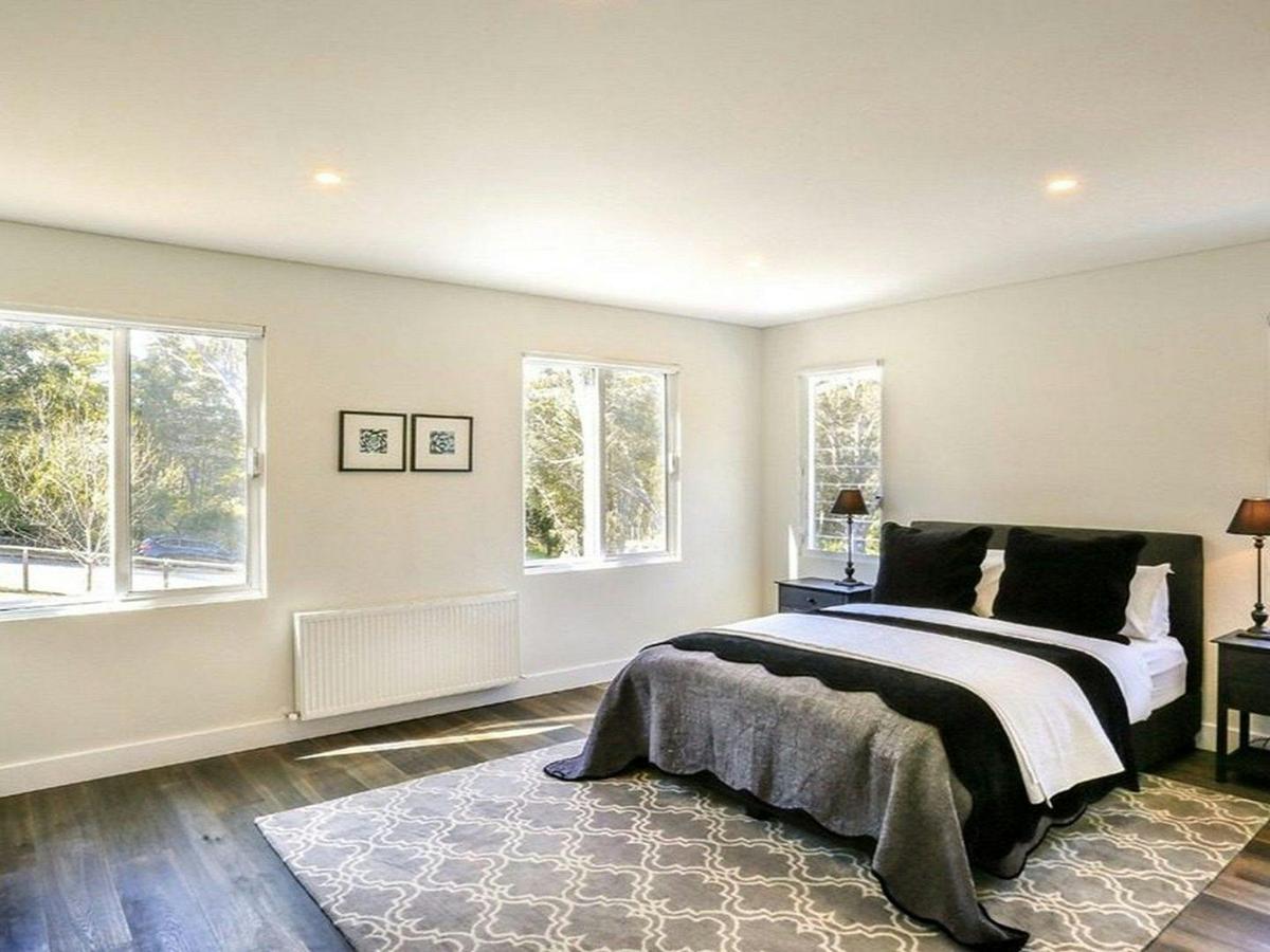 Bedroom, heaters