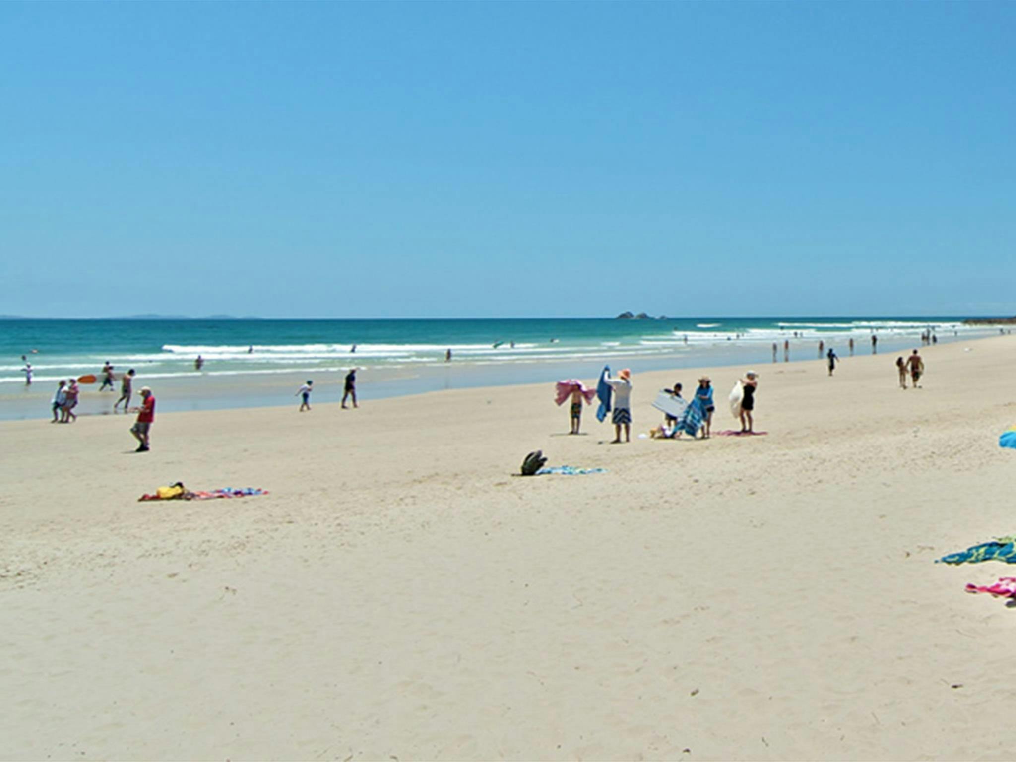 Beach near Bawaii rest area, Walgun Cape Byron State Conservation Area. Photo: John Spencer