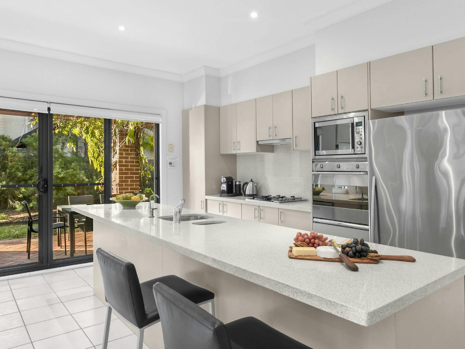 Amaroo Lodge kitchen area