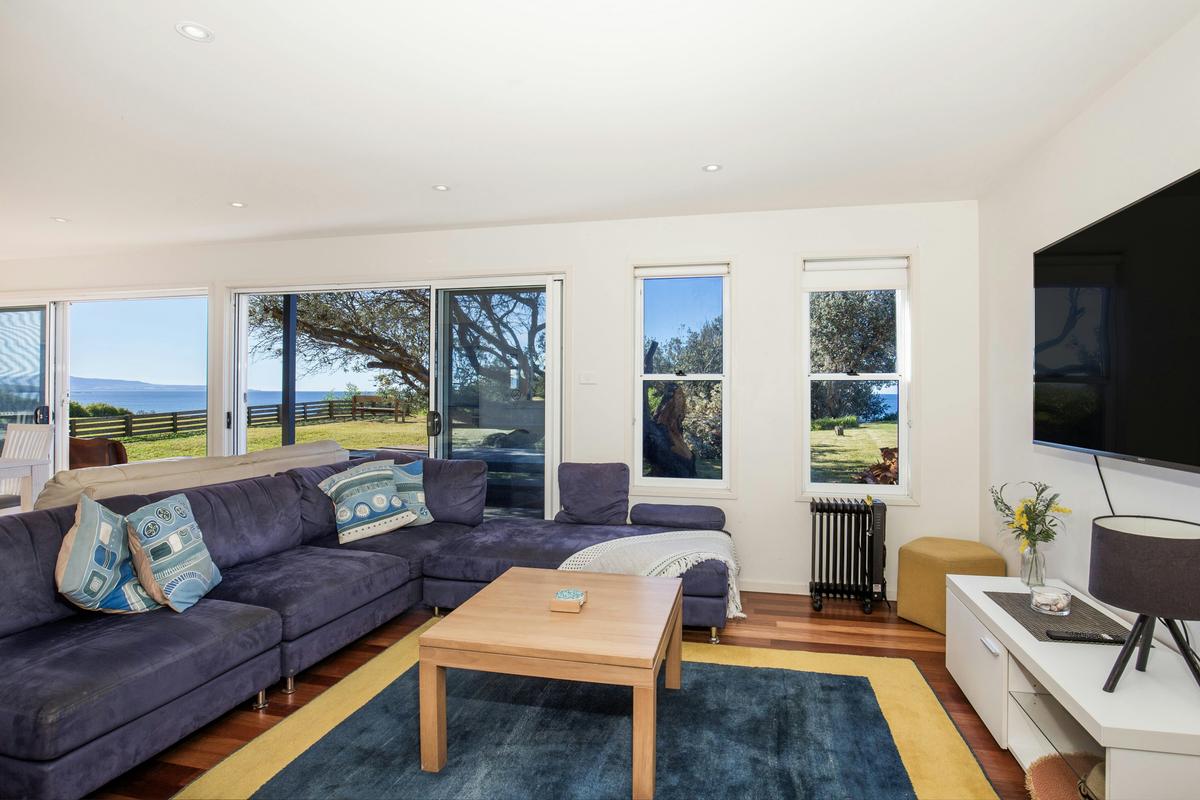 Living Area 3