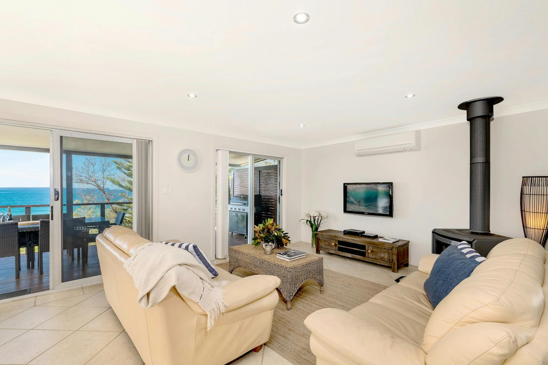 Lounge area with fireplace