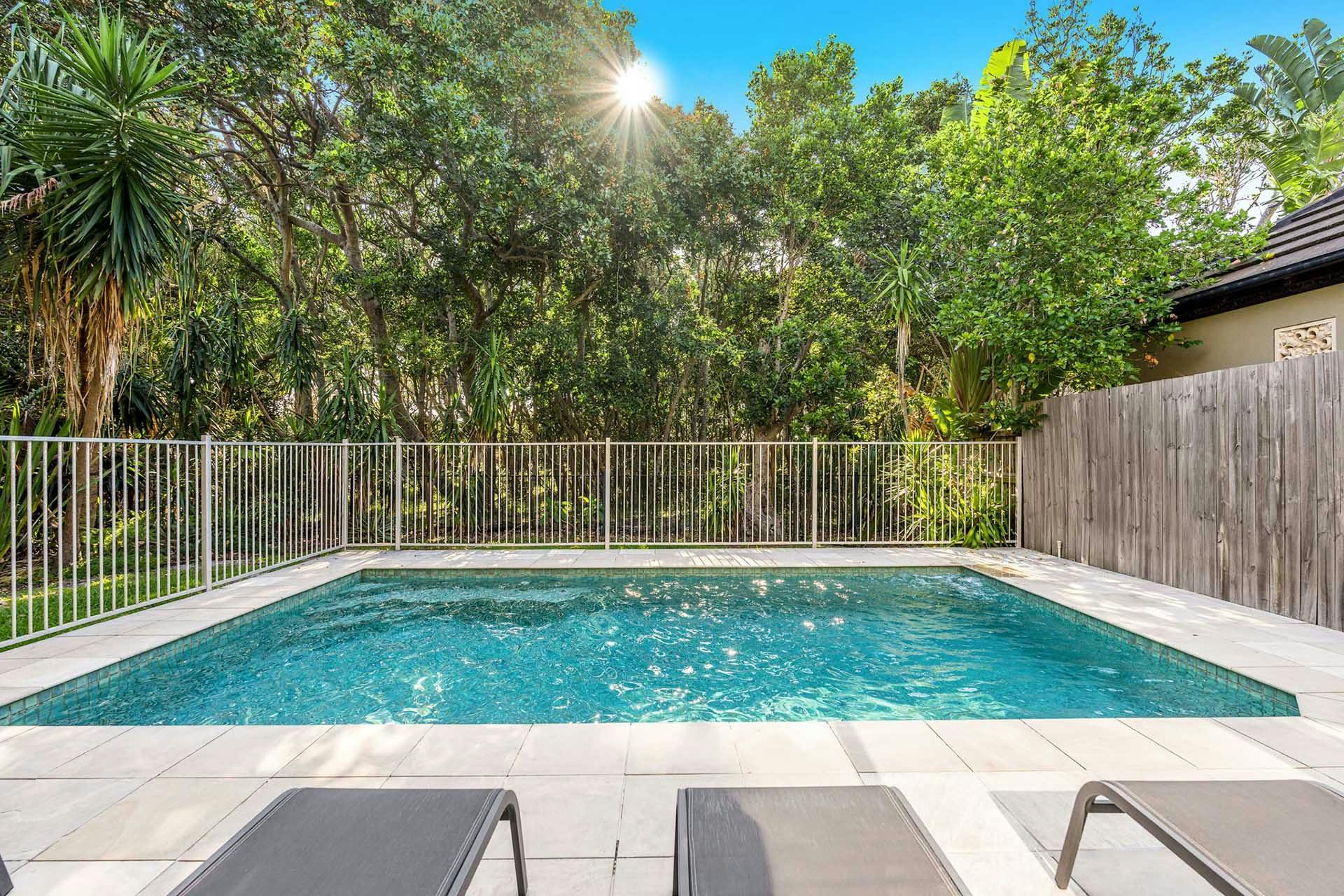 Ariel's on the Beach - Byron Bay - Pool