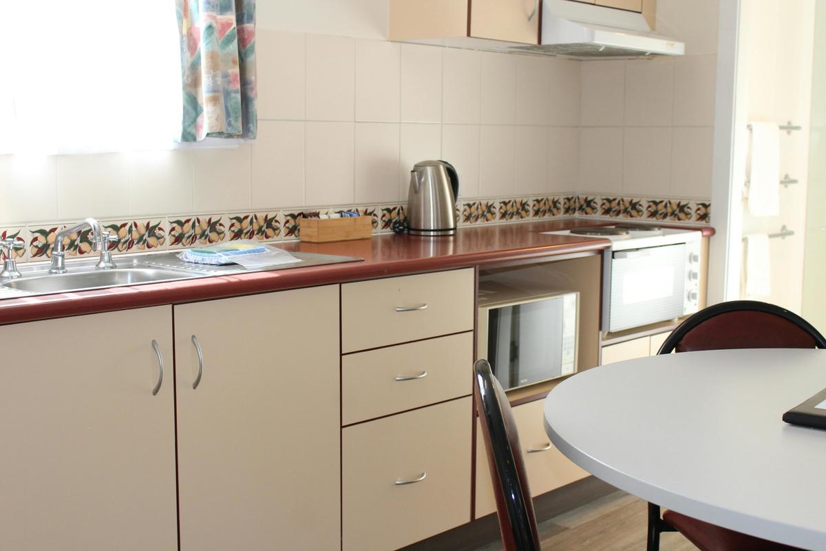 Fully equipped kitchen for meal preparation