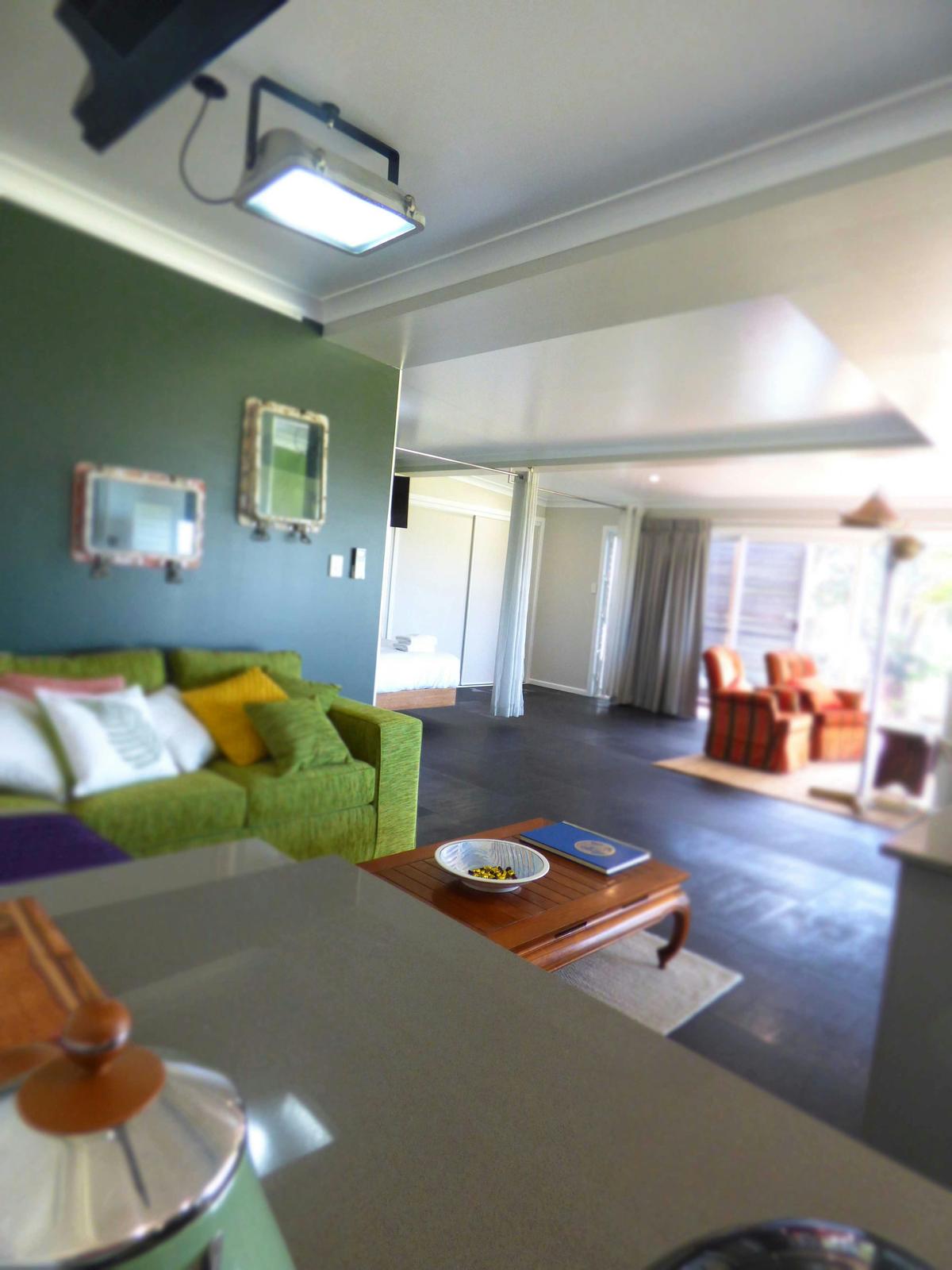 ArtHouse Beachfront Accommodation