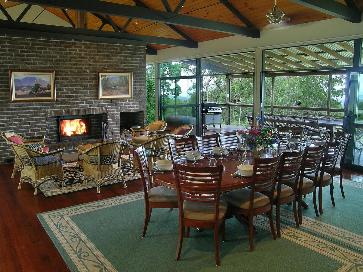Brumby's Run Dining Table