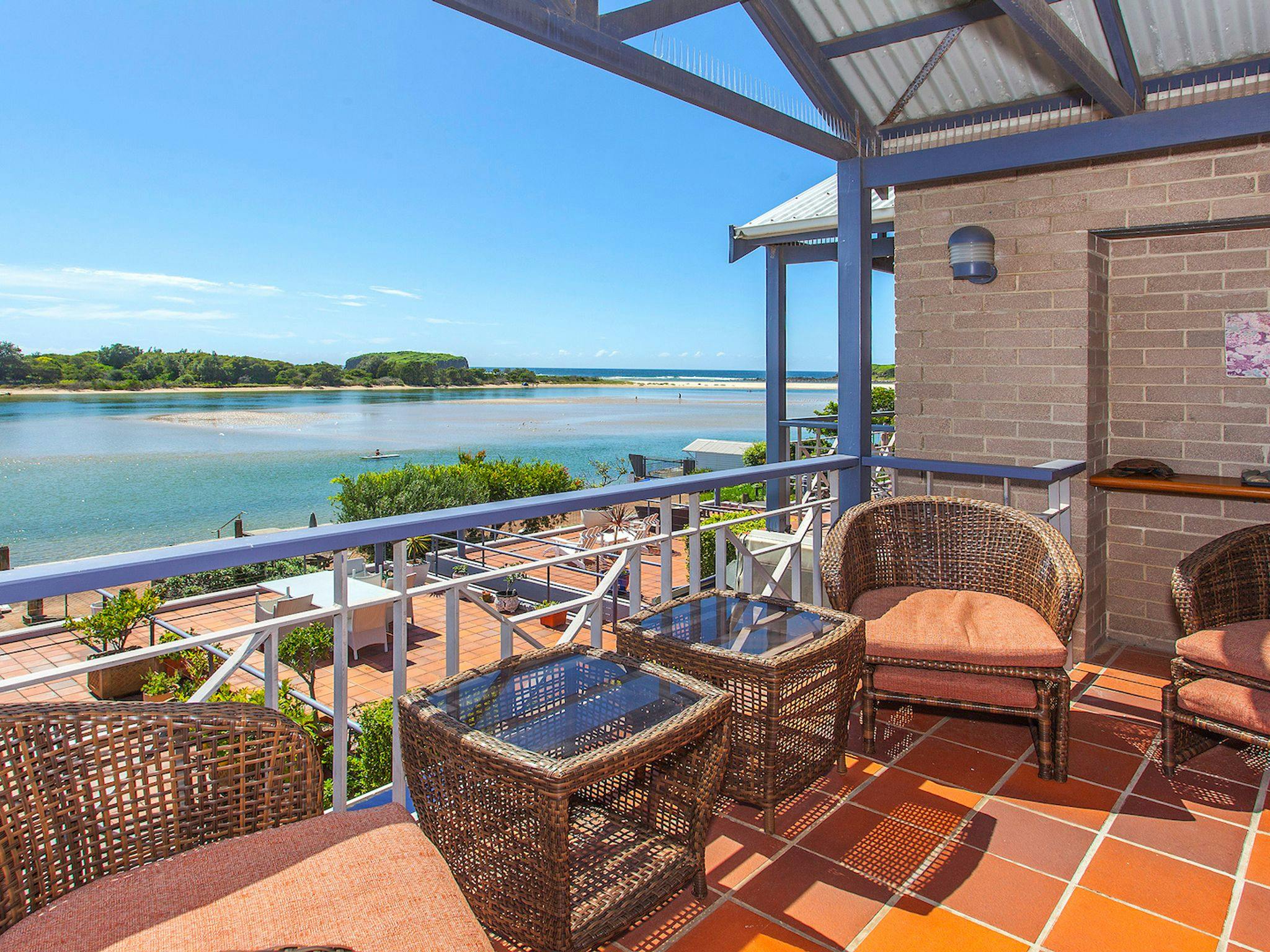 Covered Outdoor Area, Views, Views - Bay, Views - water, Outdoor Seating